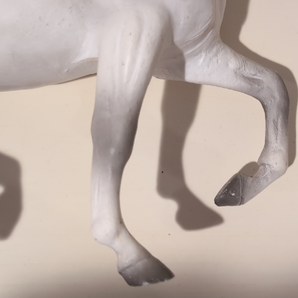 Breyer No. 475 Pluto the Lipizzanzer - Picture 9 of 13